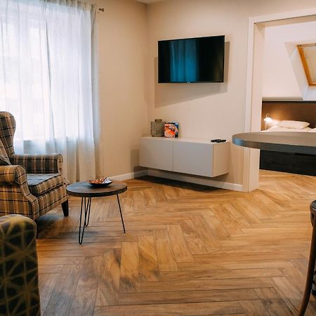 Penzion Flamm Rajecke Teplice Bagian luar foto
